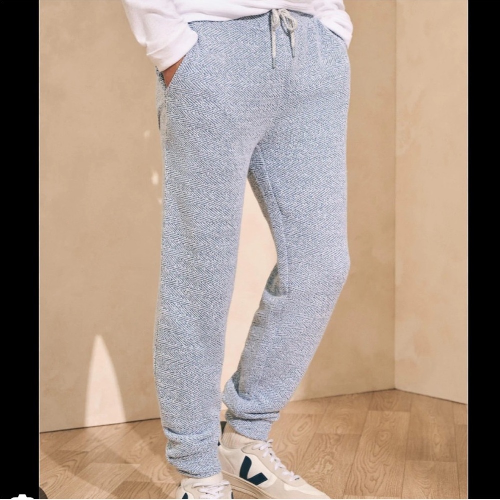 Faherty Light Blue Textured Joggers